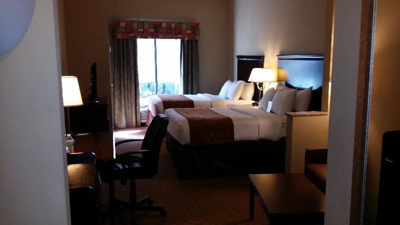 Comfort Suites Mobile-South Alabama University Area Exterior photo